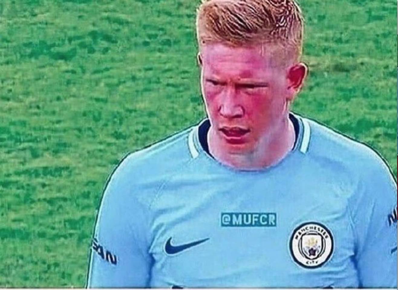 法甲半场：舍瓦利耶神扑，萨利苏进球被吹，巴黎0-0摩纳哥