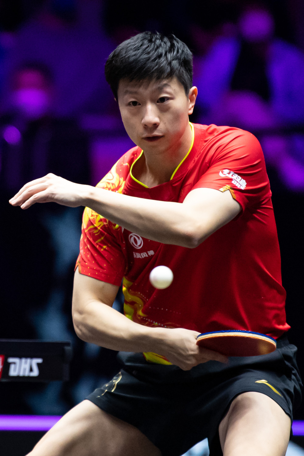 更是肩负着 更是肩负着