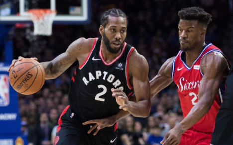 运动服装的 运动服装的