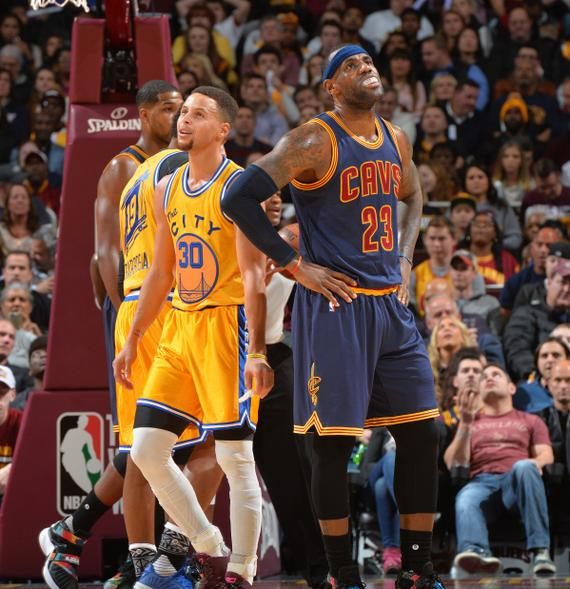 运动员进行 运动员进行