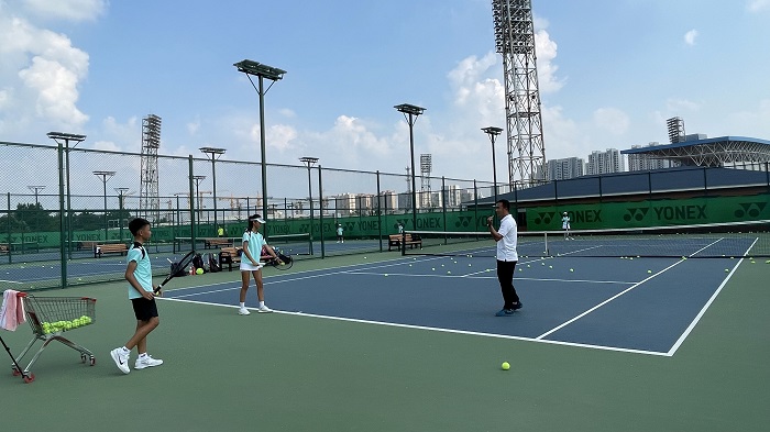 他的队友们 他的队友们