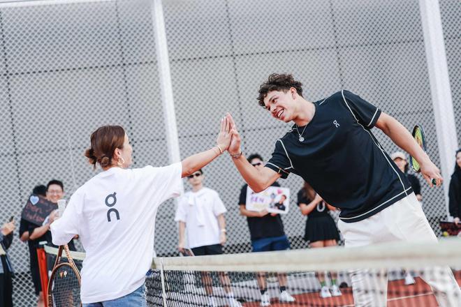 舆论压力 舆论压力