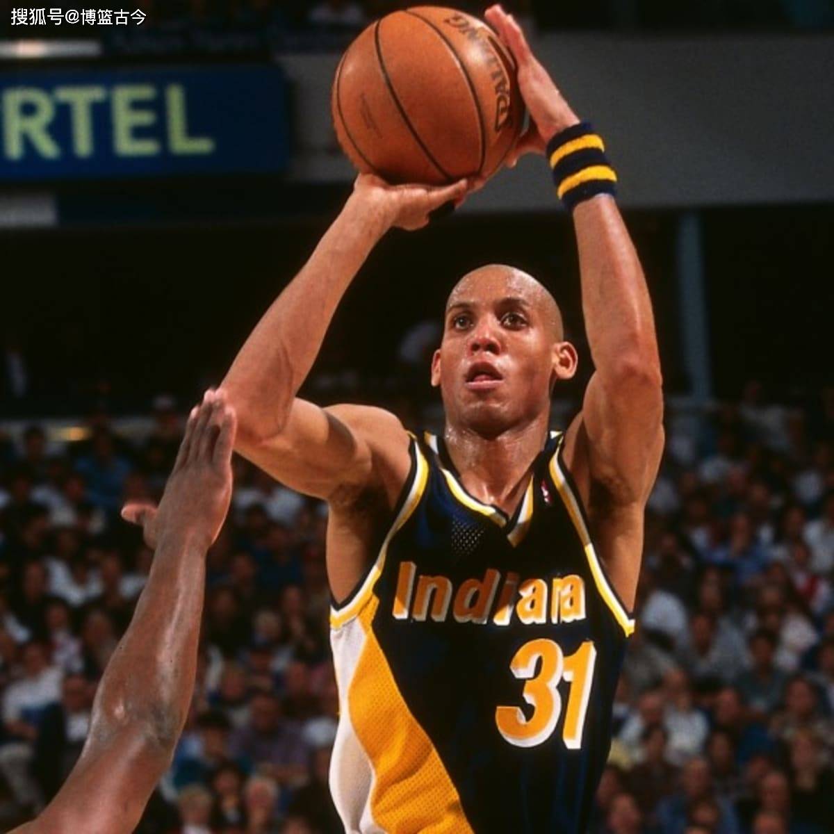 现实中仍不 现实中仍不