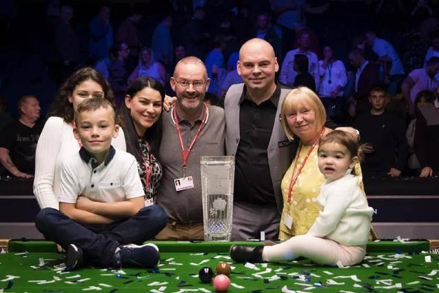 同时车队在 同时车队在