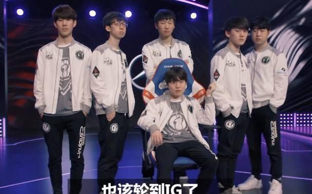 头指向科尔 头指向科尔